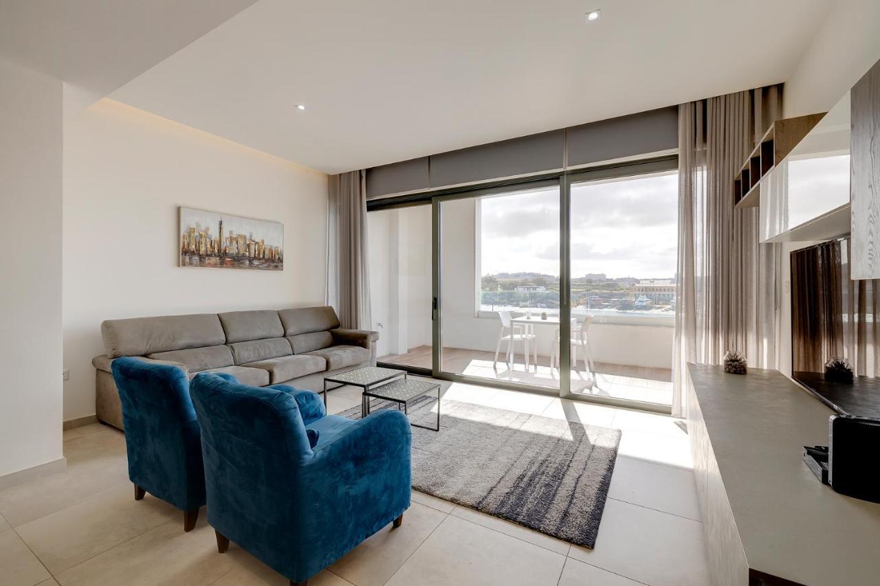 Luxe Apartment With Valletta And Harbour Views Sliema Eksteriør bilde