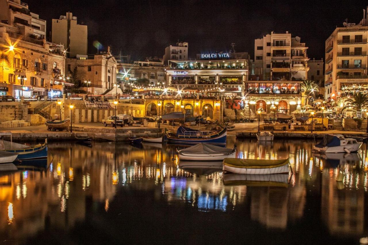 Luxe Apartment With Valletta And Harbour Views Sliema Eksteriør bilde