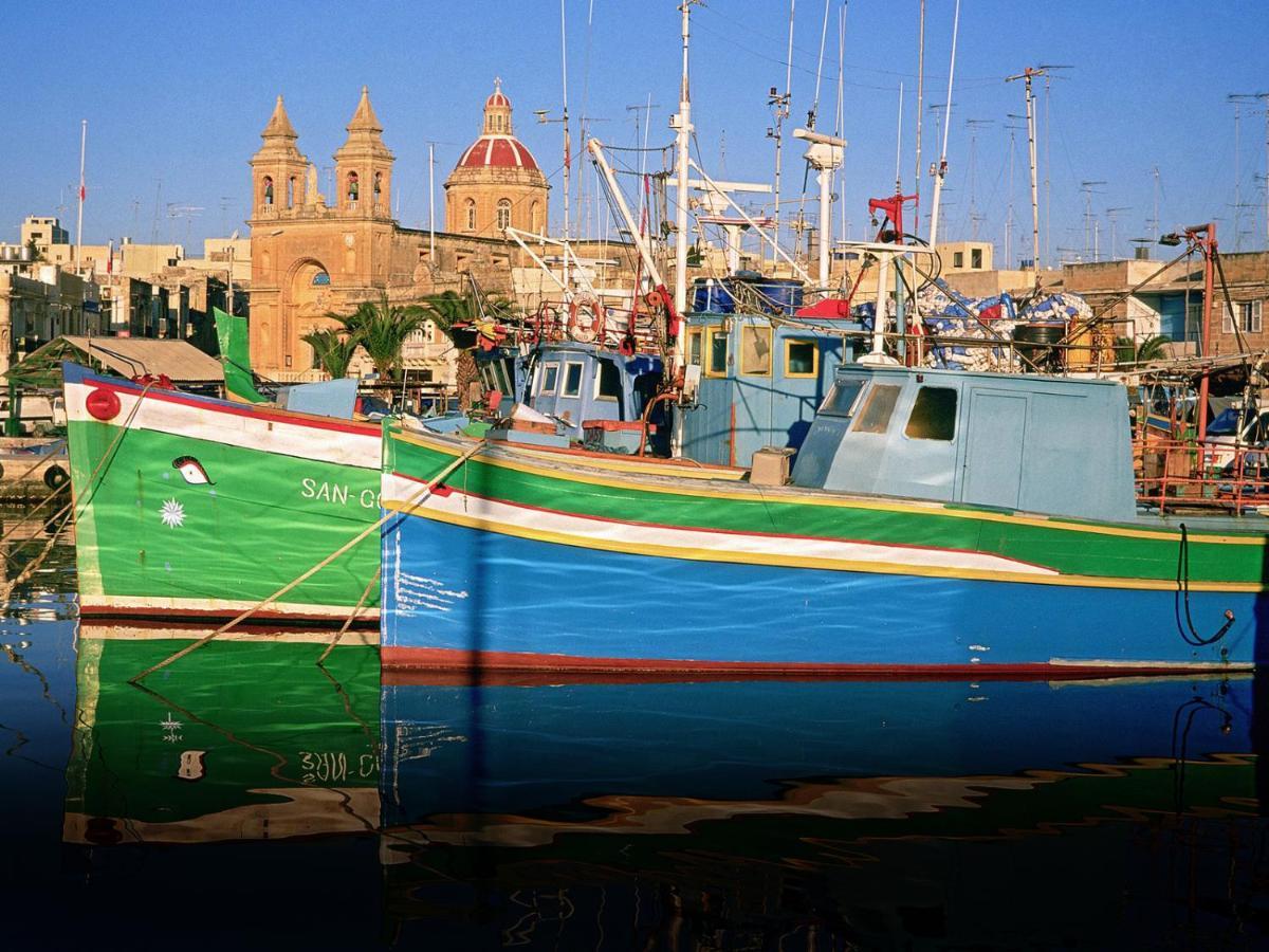 Luxe Apartment With Valletta And Harbour Views Sliema Eksteriør bilde